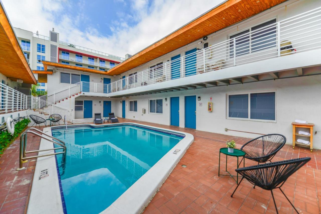 Cozy 1 Bedroom With Pool Steps From The Beach #41 ฮอลลีวูด ภายนอก รูปภาพ